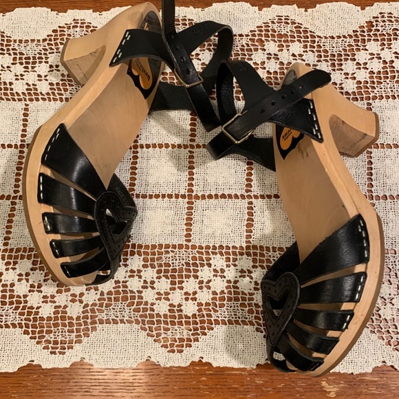 Swedish Hasbeens Shoes - 🖤 Peeptoe Medallion Hasbeens 🖤